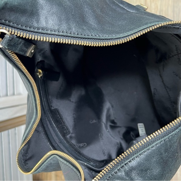 CALVIN KLEIN Quilted Satchel Bag Black - Picture 10 of 12